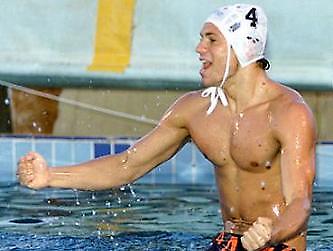 ''Κυανέρυθρος'' ο Κουτσογιάννης