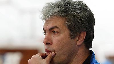 Στη... σκιά του ντέρμπι