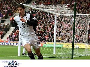 Και η κόντρα συνεχίζεται