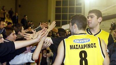Πήρε Μασλαρινό, συμφώνησε με Τρέντ