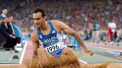 Στον τελικό Θεοχάρης και Τσάκωνας