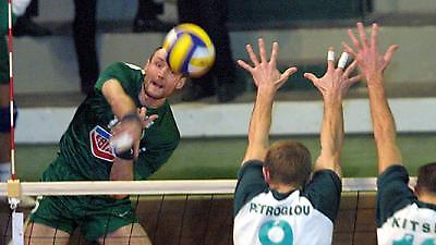 Μπρι και Μπάιμπο στον Πανερυθραϊκό