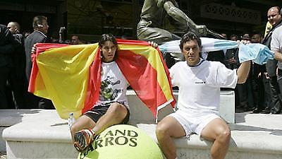 Ο νέος είναι ωραίος!