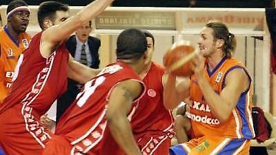 Φ. Νάκιτς: «Έχω πολλά ακόμη να προσφέρω»