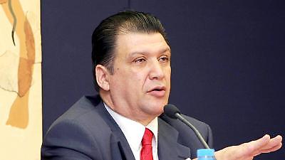 Σήκωσε το «γάντι» ο Ορφανός