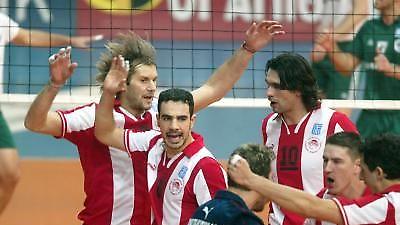 'Μισή' πρόκριση πέτυχαν οι Πειραιώτες