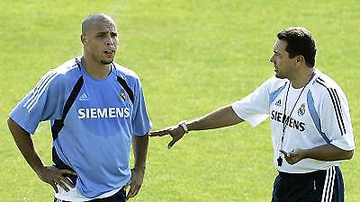 Μπλεξίματα για Ρονάλντο