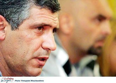 Φ. Σάντος: «Δεν είναι εύκολο το έργο μας»