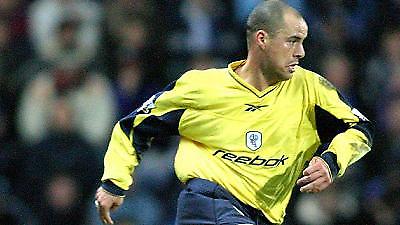 Ανανέωσε με Μπόλτον ο «Stelios»