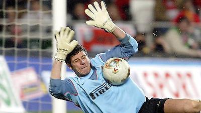 Δεν αντέχει ο Τόλντο