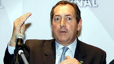 Ενδιαφέρον της Λιόν για Εμανά