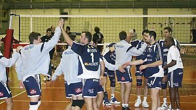 Επικράτησαν τα φαβορί