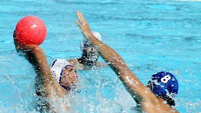 Με στόχο τους ''4''