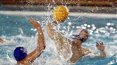 Με το ένα...πόδι στους ''4'' Χίος και Πανιώνιος