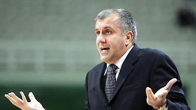 Ομπράντοβιτς: «Θέλουμε να κλείσουμε με νίκη το 2004»
