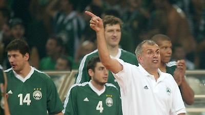 Αμφίβολος ο Παπανικολάου με Ταουγκρές