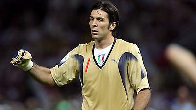 Τζίλι: «Δε θα φύγει ο Μπουφόν»