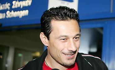 Στρακόσια: 'Ας κερδίσει ο καλύτερος...'