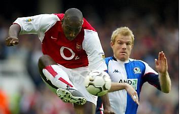 Ενισχύεται η Μπλάκμπερν