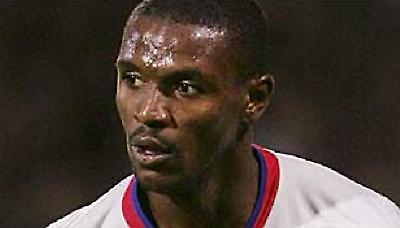 Στα χαρακώματα UEFA και G-14