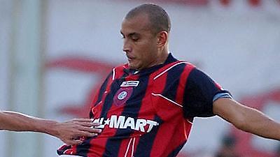 Τους αποχαιρέτησε…