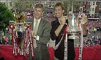 Βενγκέρ: «Ο Άνταμς μπορεί να γίνει ο διάδοχός μου»