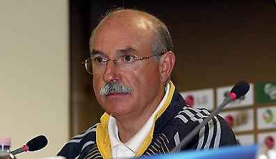 Φερέρ: «Κοιτάμε ψηλά»