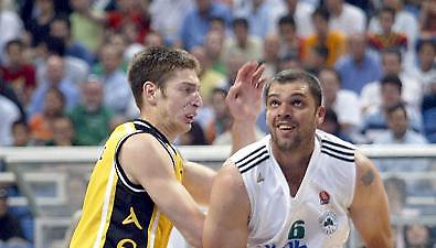 Αυλαία με ντέρμπι