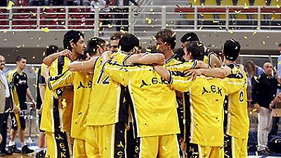 Αγχωτική νίκη για την ΑΕΚ