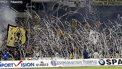 Με κόσμο στο ντέρμπι