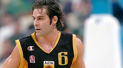 Νικολαίδης: «Το άγχος ο Ολυμπιακός»