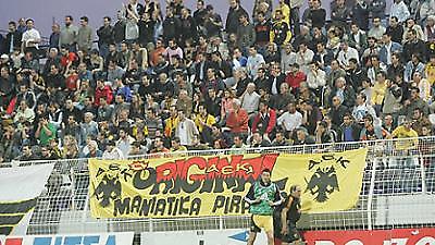 Σε απολογία ΑΕΚ και Ολυμπιακός