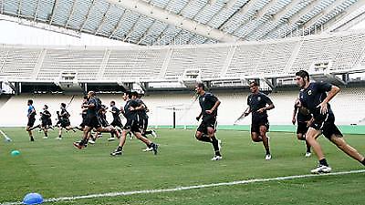 Συνεχίζει την δουλειά