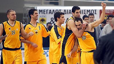 Χάτζατζ: «Στις καλύτερες ομάδες της Ευρώπης η ΑΕΚ»