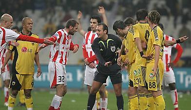 «Καμπάνες» σε Μπριάκο και Ζωγράφο