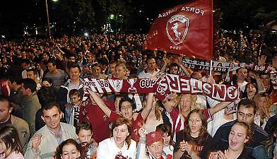 Φιέστα από το Βόλο μέχρι τη Λάρισα