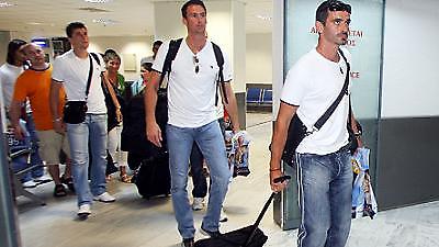 ΟΦΗ: Επιστροφή με αποδοκιμασίες