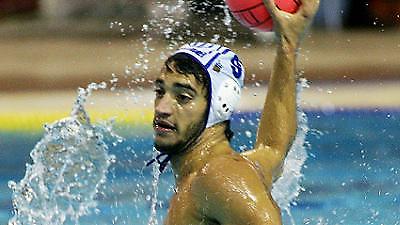 «Ερυθρόλευκος» ο Αφρουδάκης