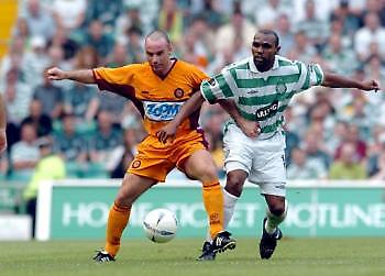 «Κλείνει» Αγκάθ η Μπόλτον