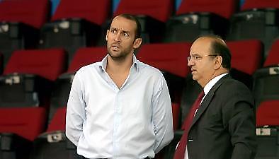 «Να μην ακούει τίποτα ο αντίπαλος»