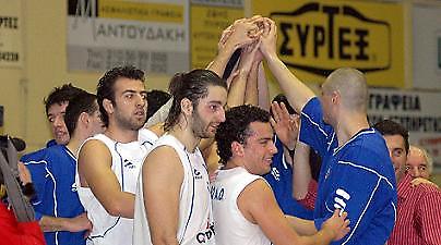 Α2: Στο Αιγάλεω ανοίγουν... σαμπάνιες