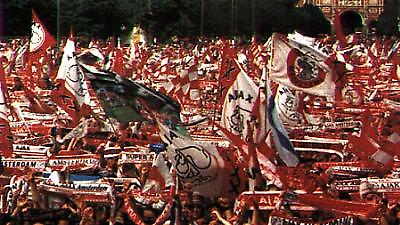 «Πόρτα» στους φίλους του Άγιαξ