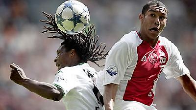 Eredivisie: Στην κορυφή η Βάαλβαϊκ