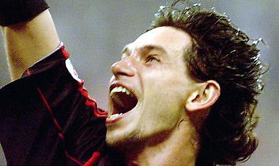 Κρέμασε τα παπούτσια και φορά κοστούμι ο Αλμπερτίνι