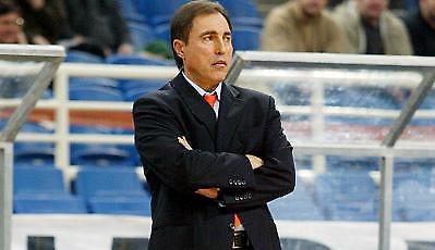 Α1: Προβληματισμός στην ΑΕΚ με Χολμς