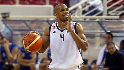 Α1: Ολοι δουλεύουν για τον Αλεν….