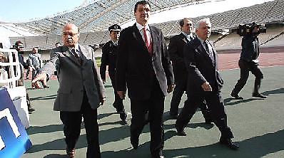 «Εκδώστε νέα εισιτήρια»