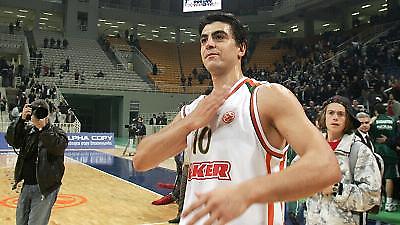 «Σίριαλ» με Κουτλουάι