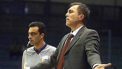 Περιμένει τις εκθέσεις ο Αλεξανδρής