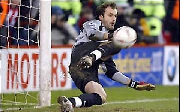 Με ήρωα τον Αλμούνια